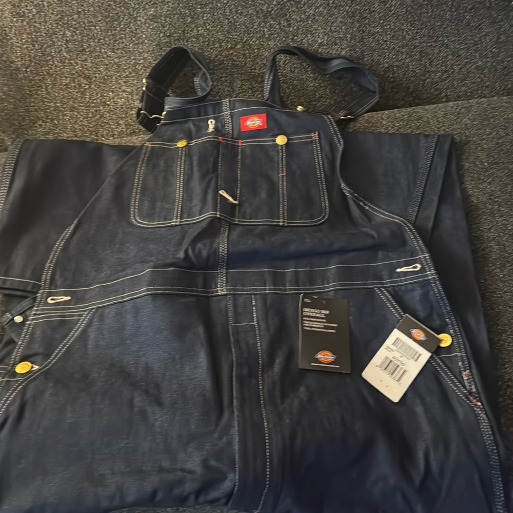 NEW Dickies Indigo BIB Overall for Men size 40x30.